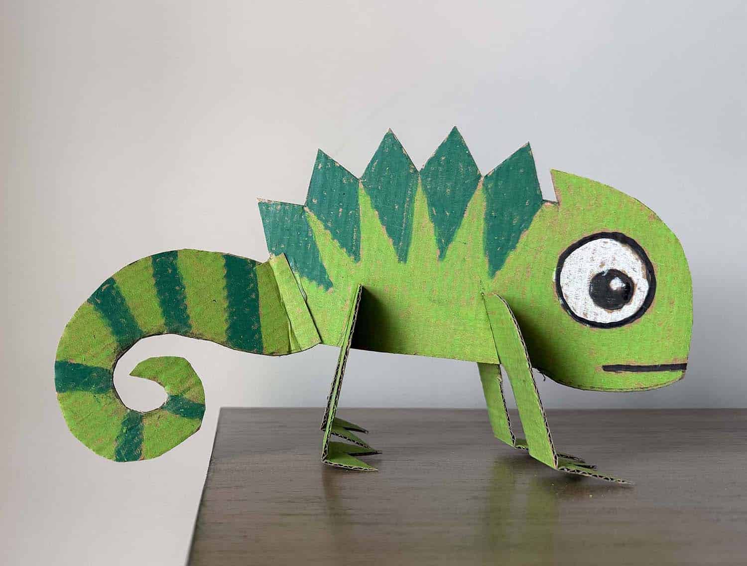 Cardboard Chameleon · Art Projects for Kids